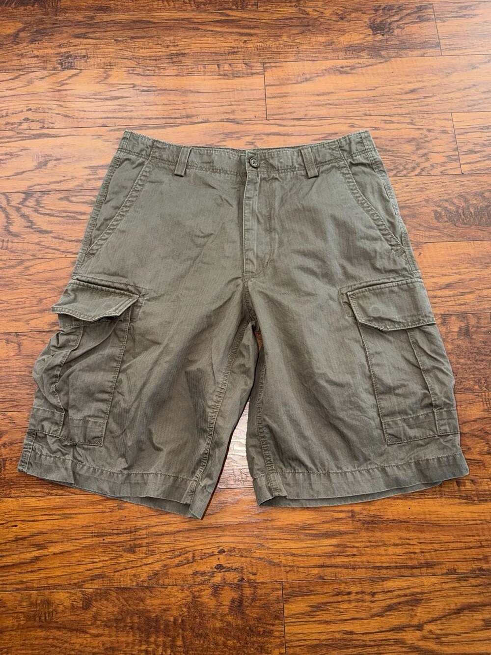 Banana Republic grey brown Cargo Shorts Size 34